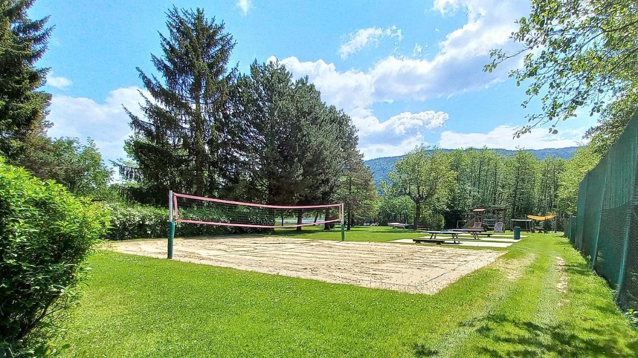Kaspar Haus Kmb Seeblick Appartement Am Ossiacher See Mit Direktem Seezugang, Hallenbad Bodensdorf Exterior photo